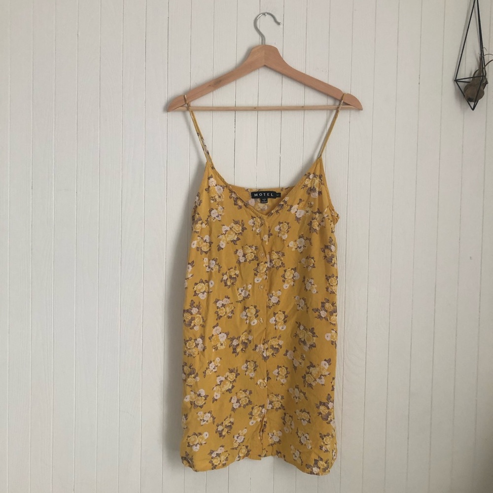 MOTEL mini strapless floral sundress